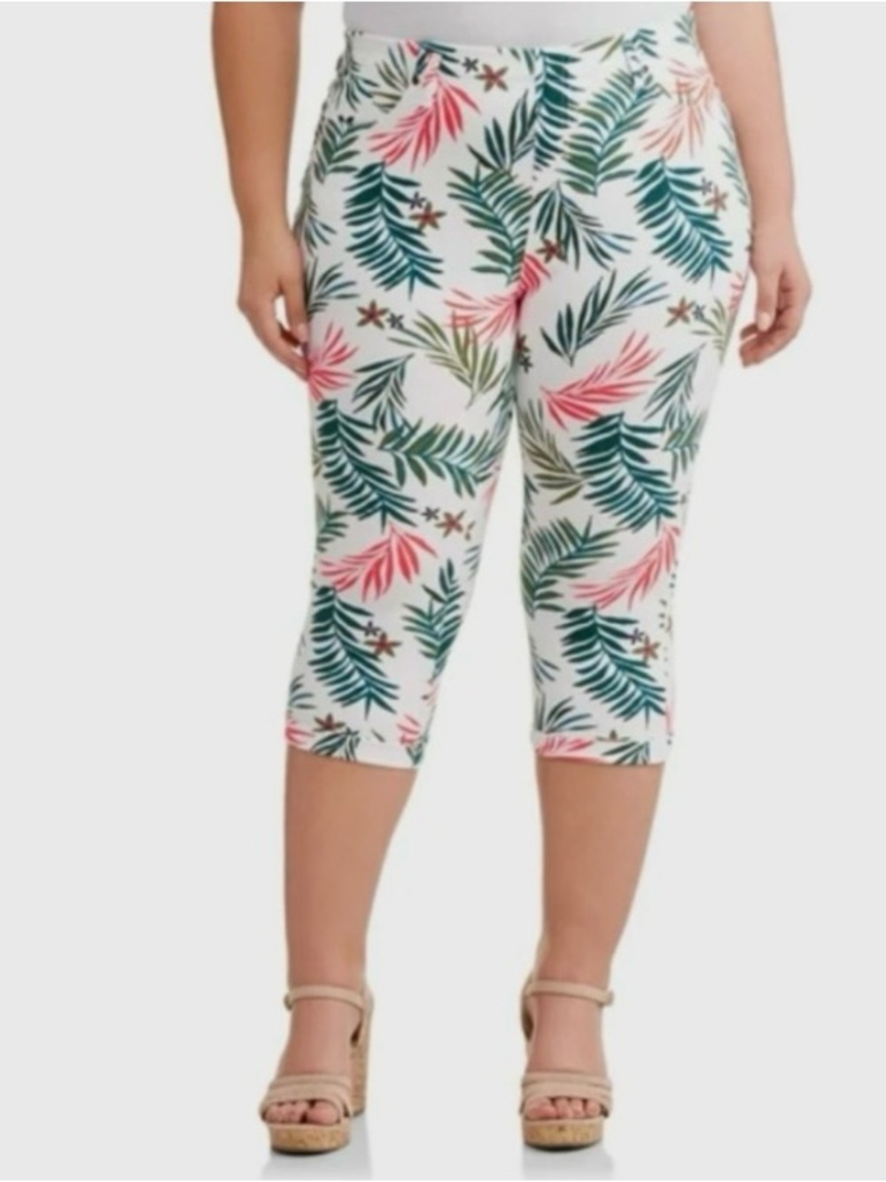 NWT Terra & Sky Artic White Palm Print Stretch Capri Mid Rise Jeggings